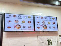 -红鼻子桂林米粉(金唐新光界店)
