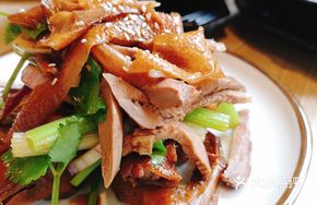 Mustard-flavored Roasted Pigeon