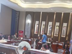 -哈啾嗨·新概念蒙餐(红星新城店)