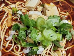 -薛记襄阳香辣牛肉面(平安路店)