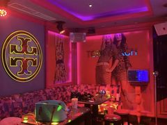 -UK派对KTV(日月广场店)