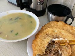 肉馅饼-老方子馅饼粥(台东店)