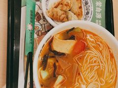 -蒙自源米线大王(东站店)