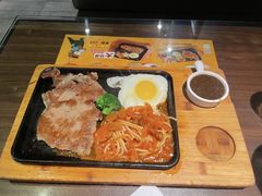 -豪享来牛排(人民店)