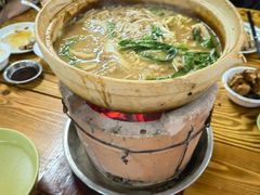 -雄伟美食(高沙中街店)