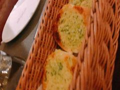 餐前面包-IL Forno 意坊·意大利餐厅(温州万象城店)