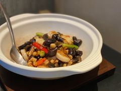 鸡纵菌炒贝柱-外滩三号餐厅·创意中餐