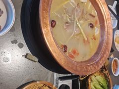-阿婆情腊排骨火锅·野生菌季(古城旗舰店)