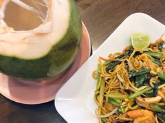 -两兄弟Song Pee Nong(2号店)