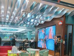 -Swim斯卫姆国际儿童游泳中心(红博中央公园店)