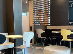 -麦当劳(南京路2店)