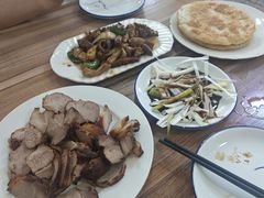 -铁东熏肉大饼铺老二马路黑牌子