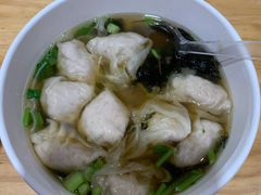 手工肉燕-家宴·灌蛋·沙茶面(曾厝垵店)