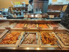 -黑金·寻焰自助百汇·烤肉·火锅(中街店)