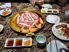 -猪啊牛呀羊啊铜盘烤肉(正大广场店)