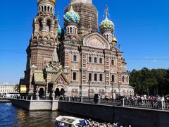 -滴血救世主教堂