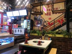 -钢管厂五区小郡肝串串香火锅(梅川路店)