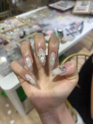 -晨·艺美甲美睫