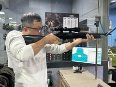 -都市枪神实弹射击俱乐部