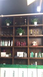 -PE SALON