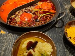 -冯校长老火锅(中联广场店)