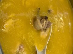 美人花胶鸡汤-鹿港小镇(悠唐店)