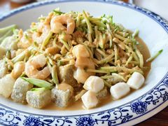 三鲜焖子-回味香酒店(莱山店)
