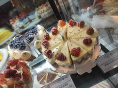 -黑草莓(重庆路店)
