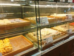 面包甜点陈列柜-清真全盛斋传统糕点(西羊市店)