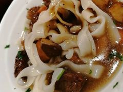 -闫府私房菜(经四路万达店)