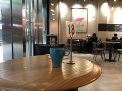 大堂-HELLO 27 意面·沙拉·帕尼尼