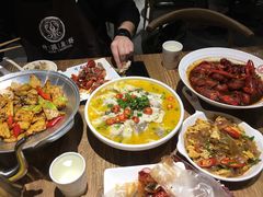 -叶派龙虾•招牌香辣蟹·海鲜(中海国际店)