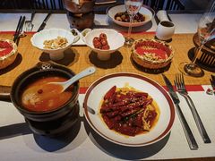 -鲤院·新中式美学·庭院餐厅(夫子庙店)