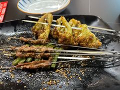 -许哥东北烧烤·铁丳烤串·宫后夹肉(繁花中心店)