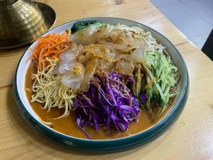 五彩大拉皮-诺敏塔拉奶茶-布里亚特包子-手把肉(锦都会店)