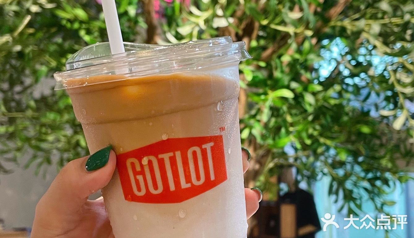 约上朋友来这里过一个惬意的下午吧☕️