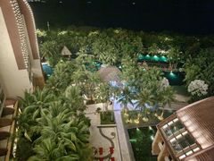 -三亚湾海居铂尔曼度假酒店