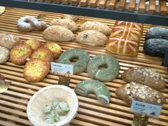 -焙丽拾光(麦凯乐直营店)