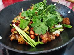 -香猪美食(中心店)