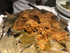 白洋淀荷叶糯米排骨-小放牛河北菜(长安万达店)