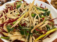 油泼豆腐皮-如意香辣鸡架(总店)