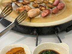 -老字号.雅克白族石板烧十年老店(大理古城店)