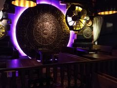 -Helens海伦司小酒馆(上海疁城新天地店)