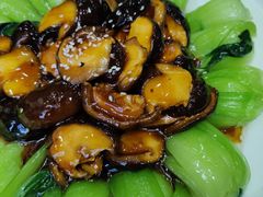 -三江源美食城