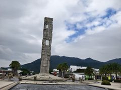 -亚龙湾中心广场