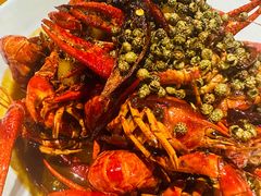 -琥珀老六龙虾(四里河店)