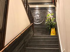 -亿诣蝎府炸酱面羊蝎子火锅(酷车小镇店)