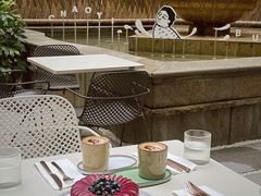 -潮一不贰·法式甜品·生日蛋糕·西式简餐(外滩店)