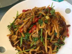 -哈啾嗨·新概念蒙餐(红星新城店)