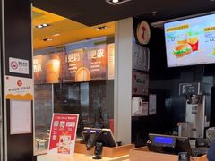 -麦当劳(深圳北站高铁店)